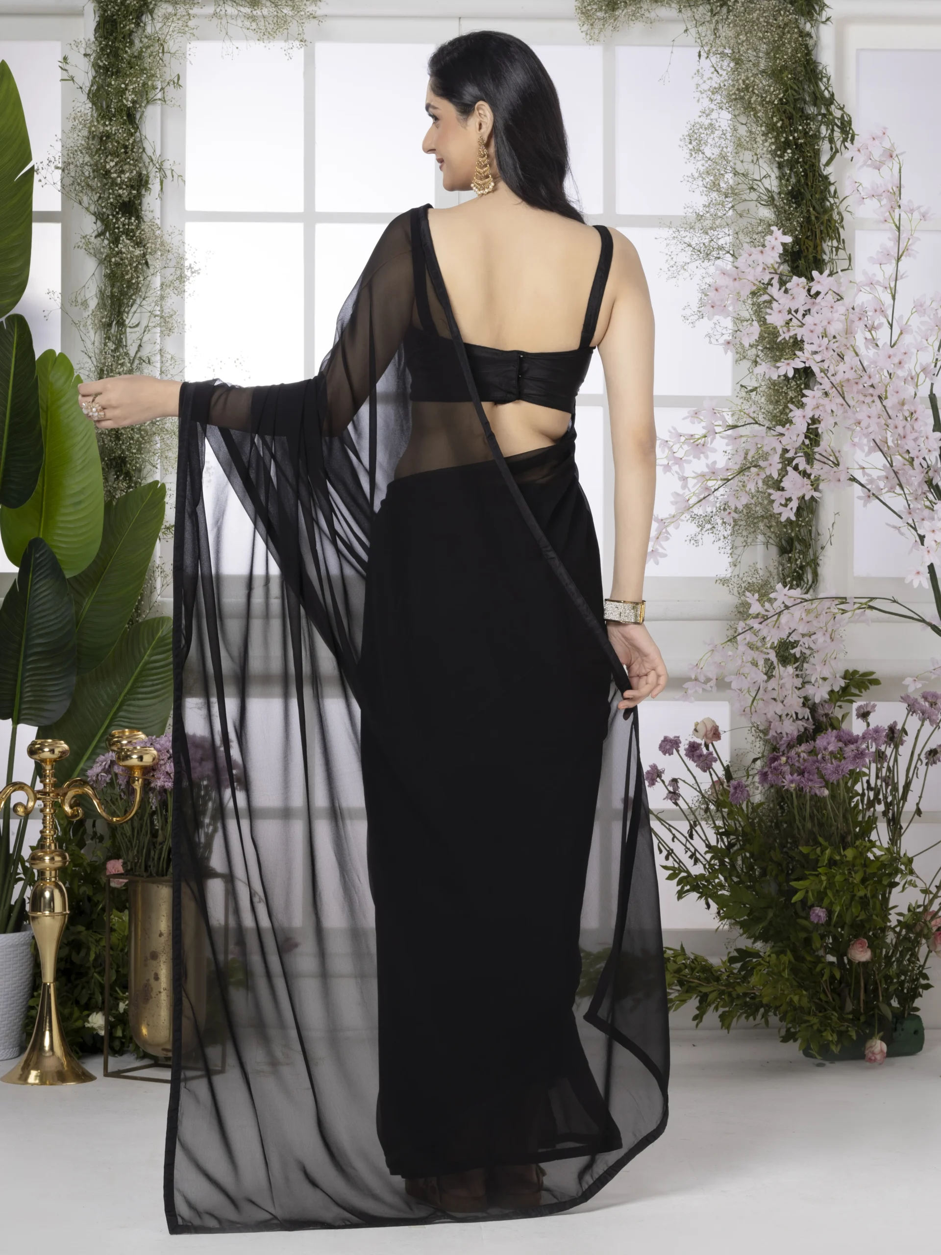 Solid Black Georgette Saree - Image 5