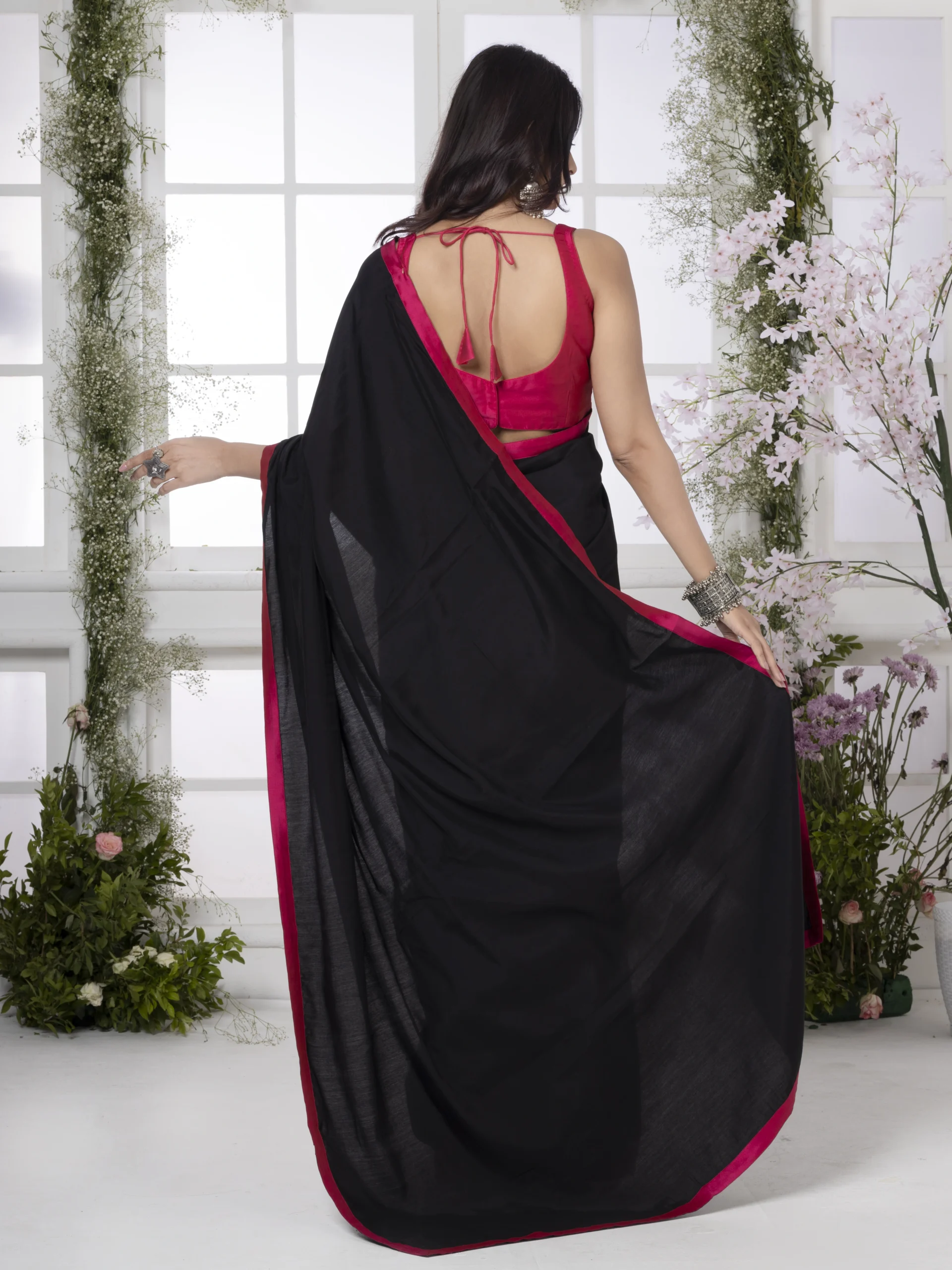 Black Modal Silk Saree - Image 6