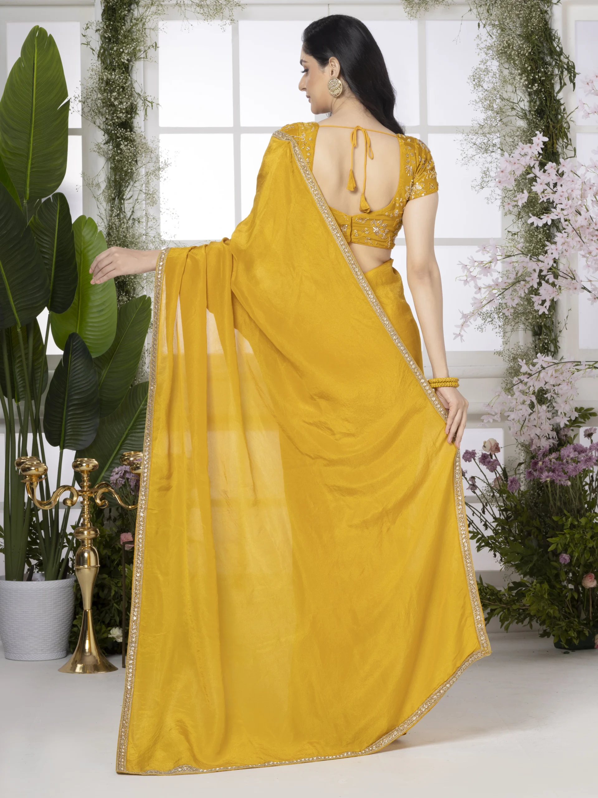 Yellow Pure Tissue Silk Saree With Cutdana Work Border - Image 5