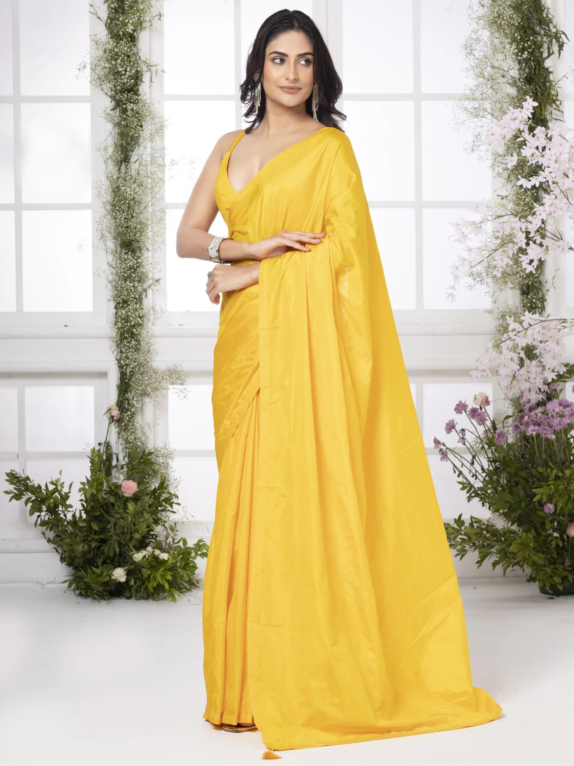 Mango Yellow Silk Saree - Image 3