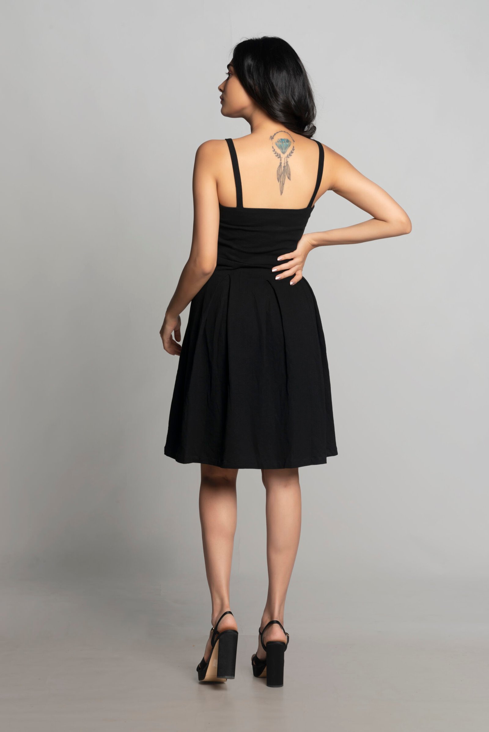 BLACK DOTTED FIT & FLARE DRESS - Image 4