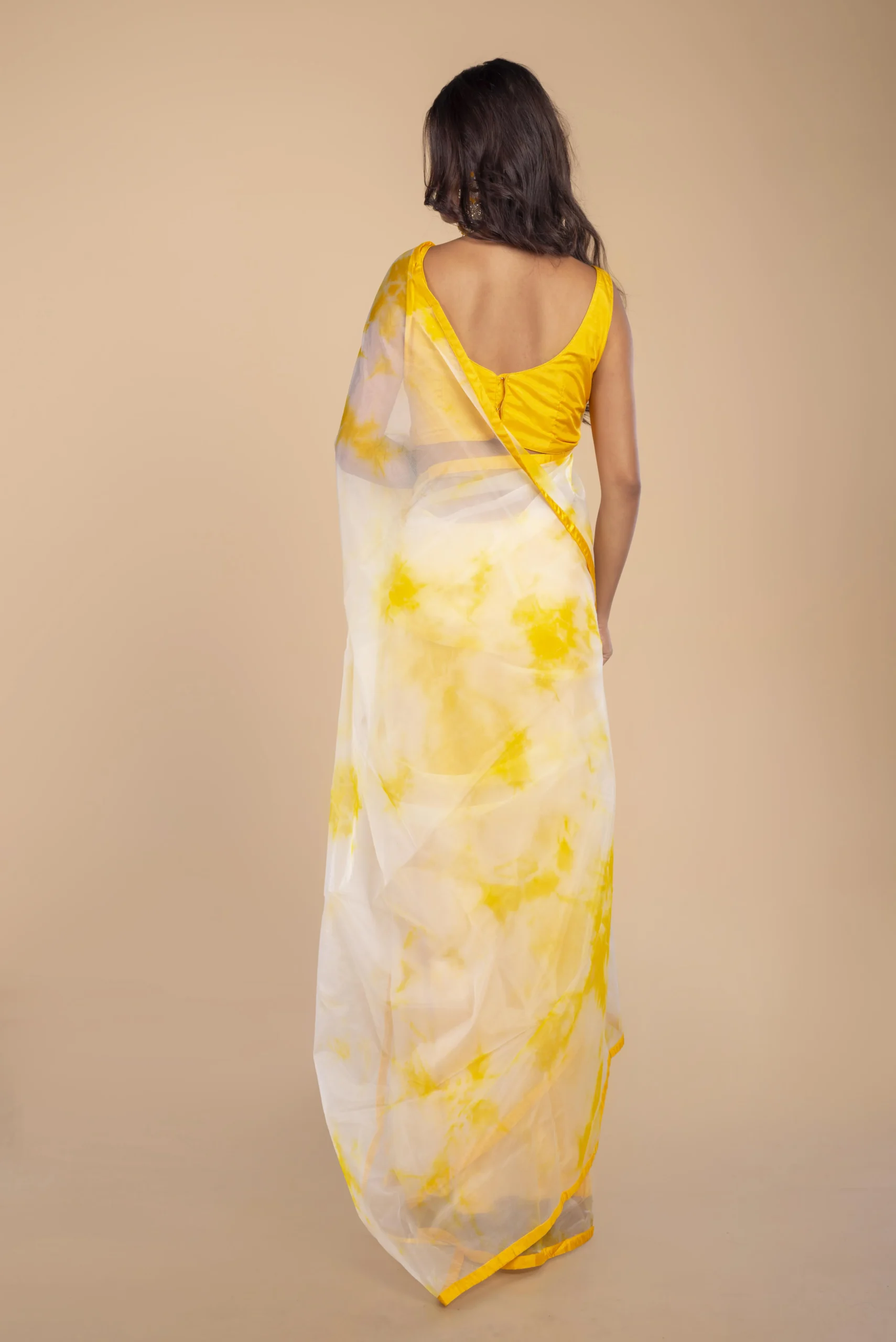 Organza Silk Yellow and Off White Fade Saree - Image 3