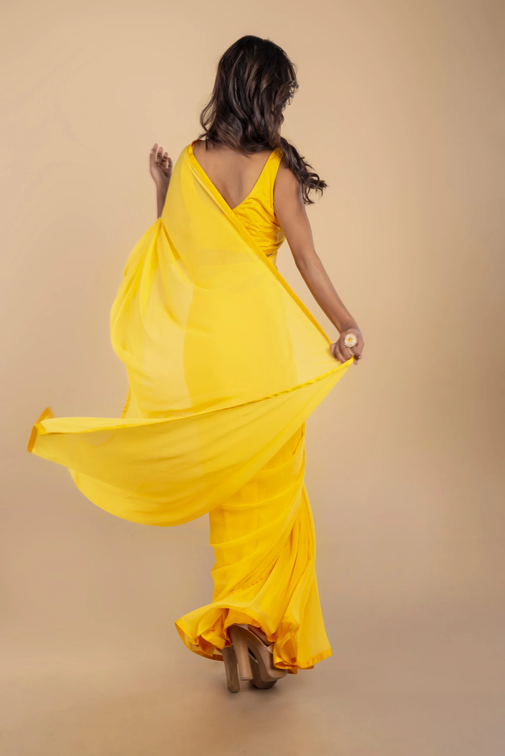 Yellow Georgette Saree - Image 3